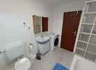 Großes Badezimmer